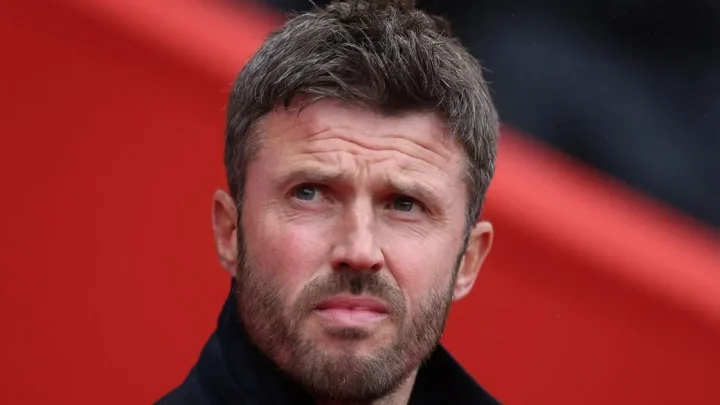 Man Utd eyeing surprise move to re-sign former player from Championship side