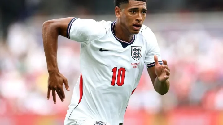 How much England stars get paid for playing for the Three Lions