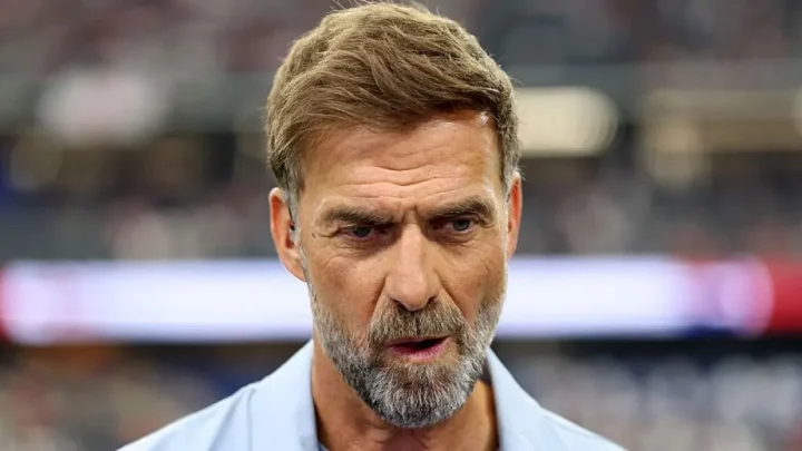 Jurgen Klopp slams controversial pundit Rafael van der Vaart