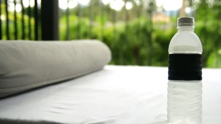 Why you should always throw a water bottle under your hotel bed