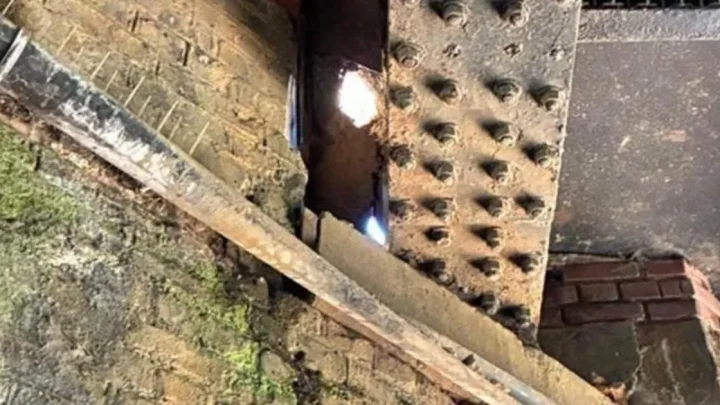 Gatwick sinkholes leave hundreds of holidaymakers stranded with all London trains cancelled