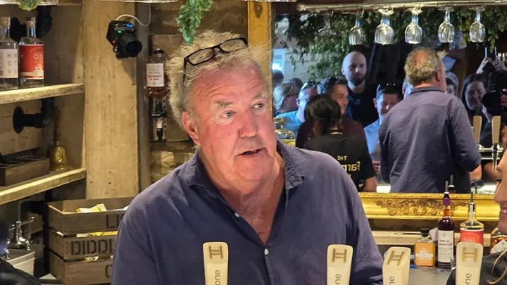 Jeremy Clarkson forced to issue warning at Farmer’s Dog pub during soaring heatwave