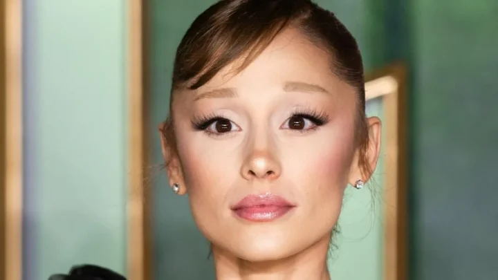 ‘Oversubscribed’ Ariana Grande sparks fears she’s set to ‘drop out’ of London musical