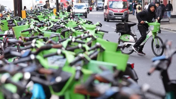 Lime bike riders who dump cycles in central London could face £10 fines