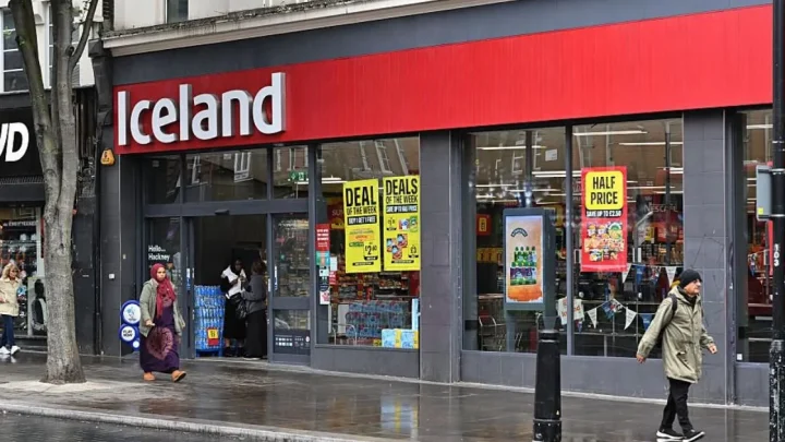 Iceland boss says ‘two-tier policing’ happened in one of his London stores
