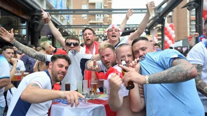 Spanish hoteliers beg for rule change after England World Cup fans restriction