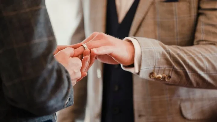 The common groom tradition that can put a stop to a wedding before it even starts