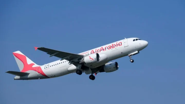 Mystery of man found dead in plane landing gear at Gatwick Airport