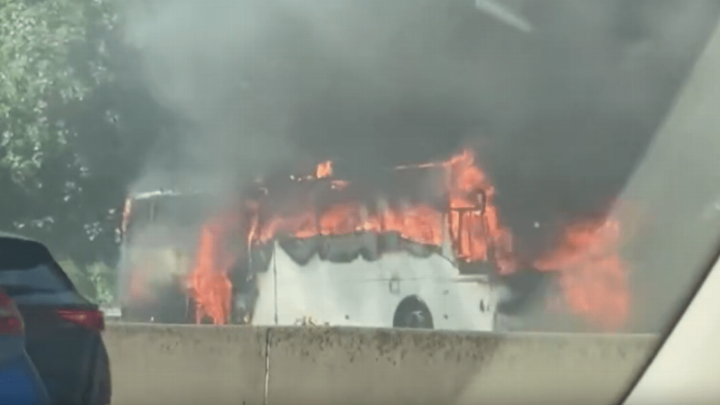 Drivers told to avoid M25 after coach fire causes 12-mile queues