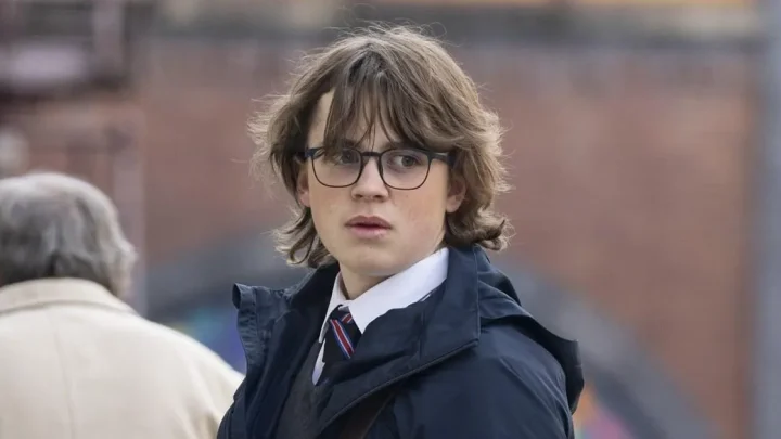 Sam utterly terrified in Coronation Street as he makes a discovery about Megan