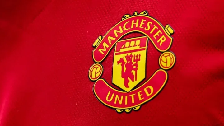 Man Utd consider pulling out of £35m transfer after medical reveals concern