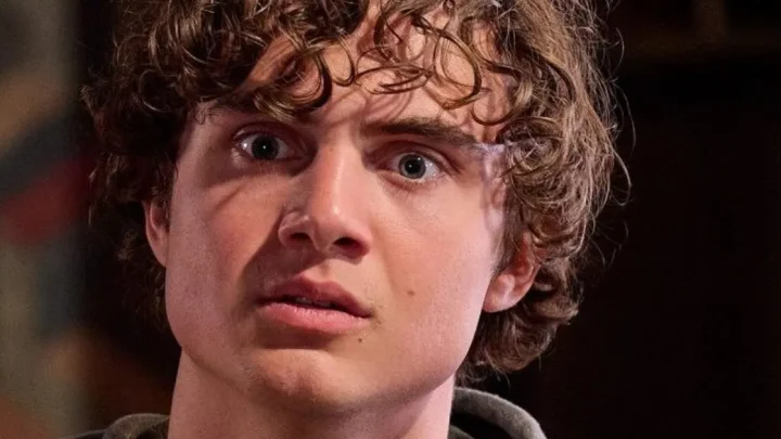 Brody confronts his dark side in Coronation Street as he commits kidnap
