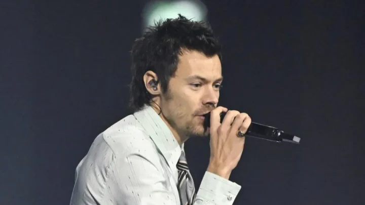 One Direction fans ‘sobbing’ after late Liam Payne’s parents share support for Harry Styles
